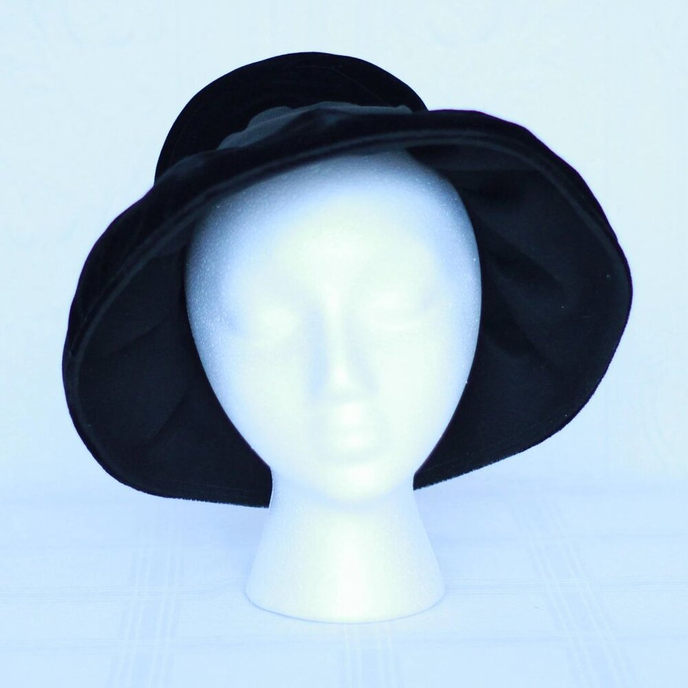 New look 50's black velvet hat